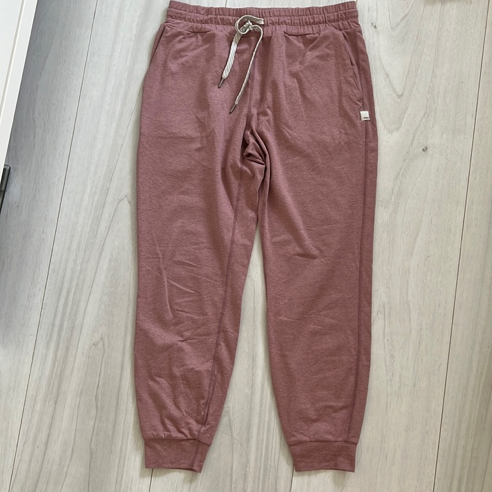 Vuori Performance Joggers, color: burnt clay heather, size: XS